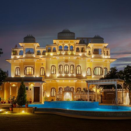 Sterling Jaisinghgarh Udaipur Hotel Екстериор снимка
